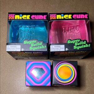 Needoh Mini Groovy Jewel Blue, Glob Orange, 2 large cubes - blue, pink all 4